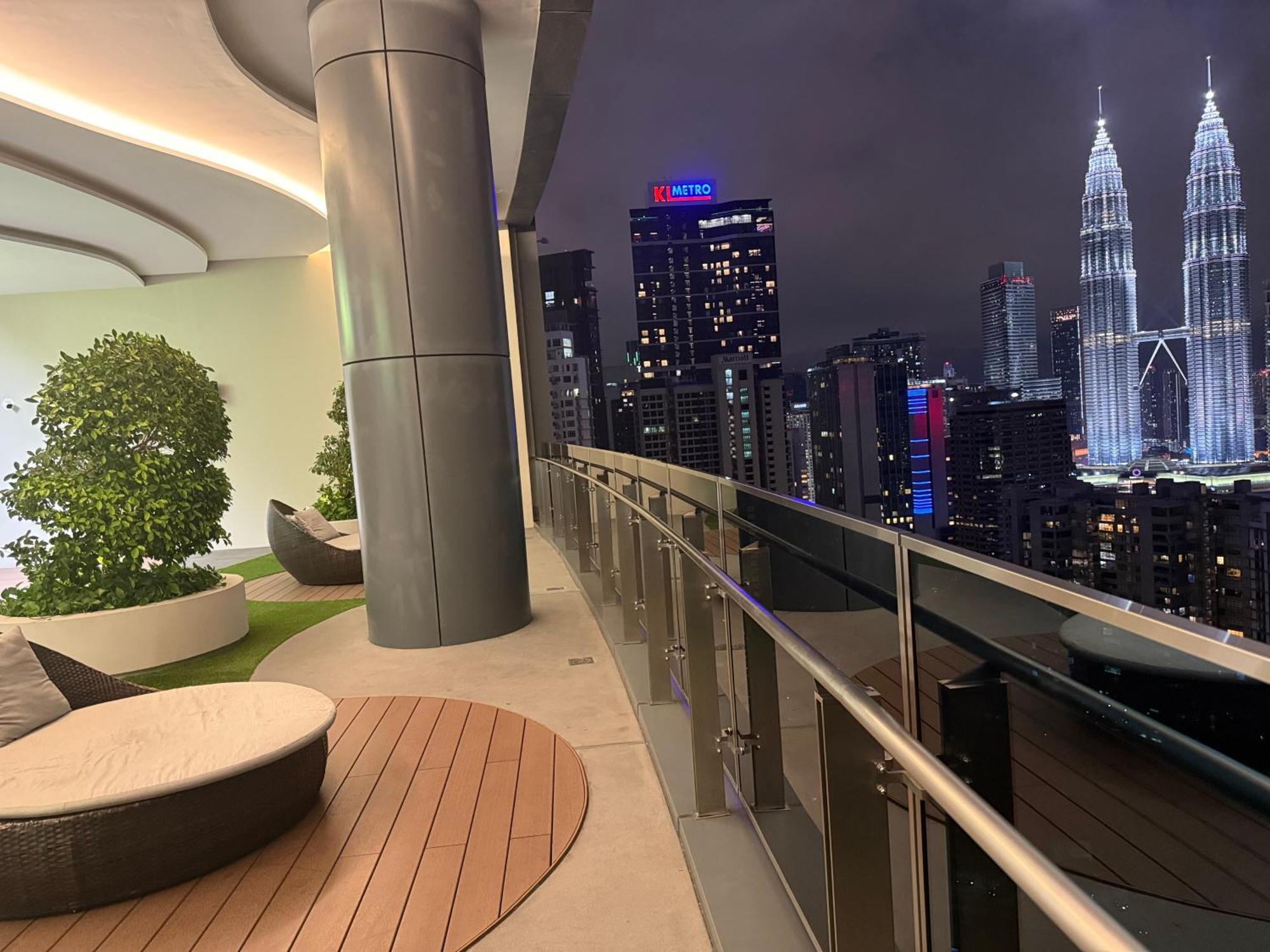 Eaton Residences Klcc By Armanee Kuala Lumpur