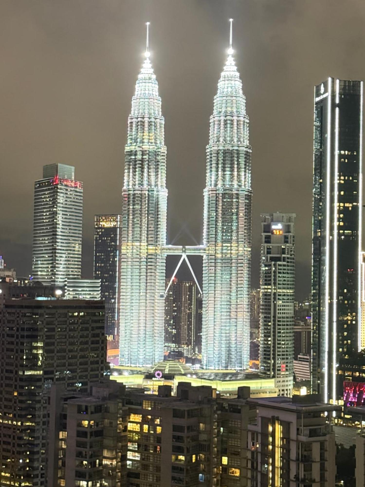 Pangsapuri Eaton Residences Klcc By Armanee Kuala Lumpur