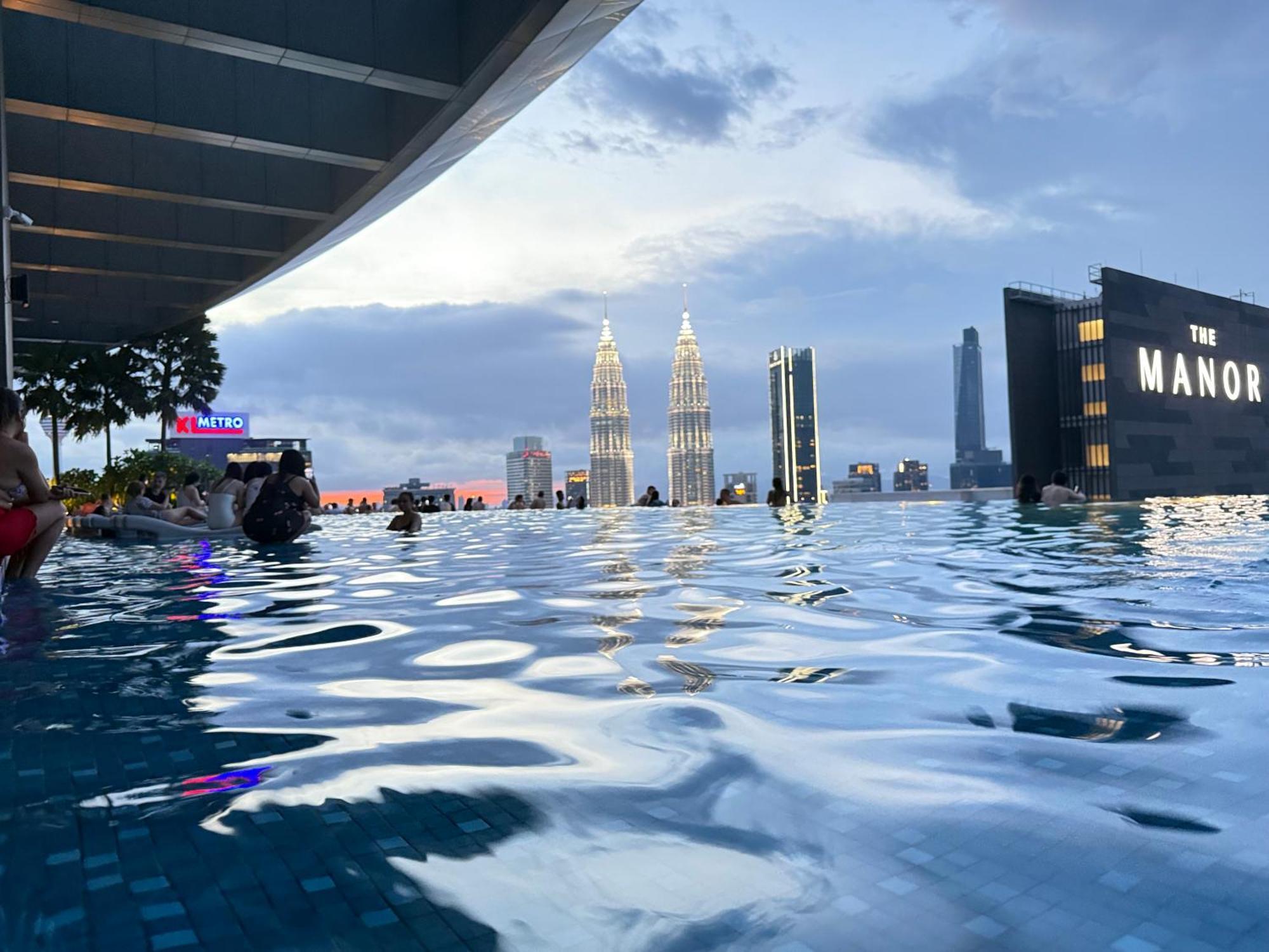 Eaton Residences Klcc By Armanee * Kuala Lumpur